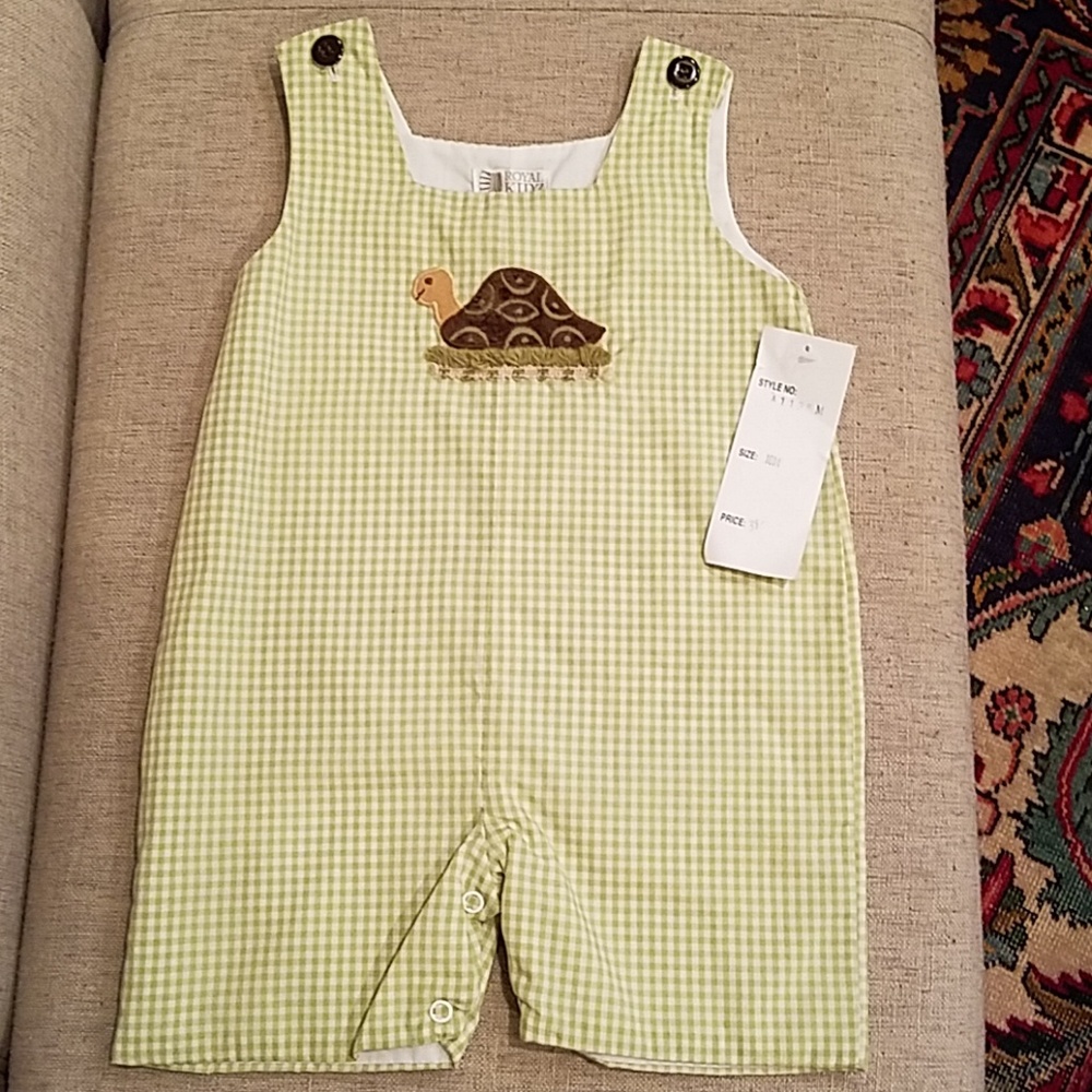 NWT Turtle appliqued Onsie 18m